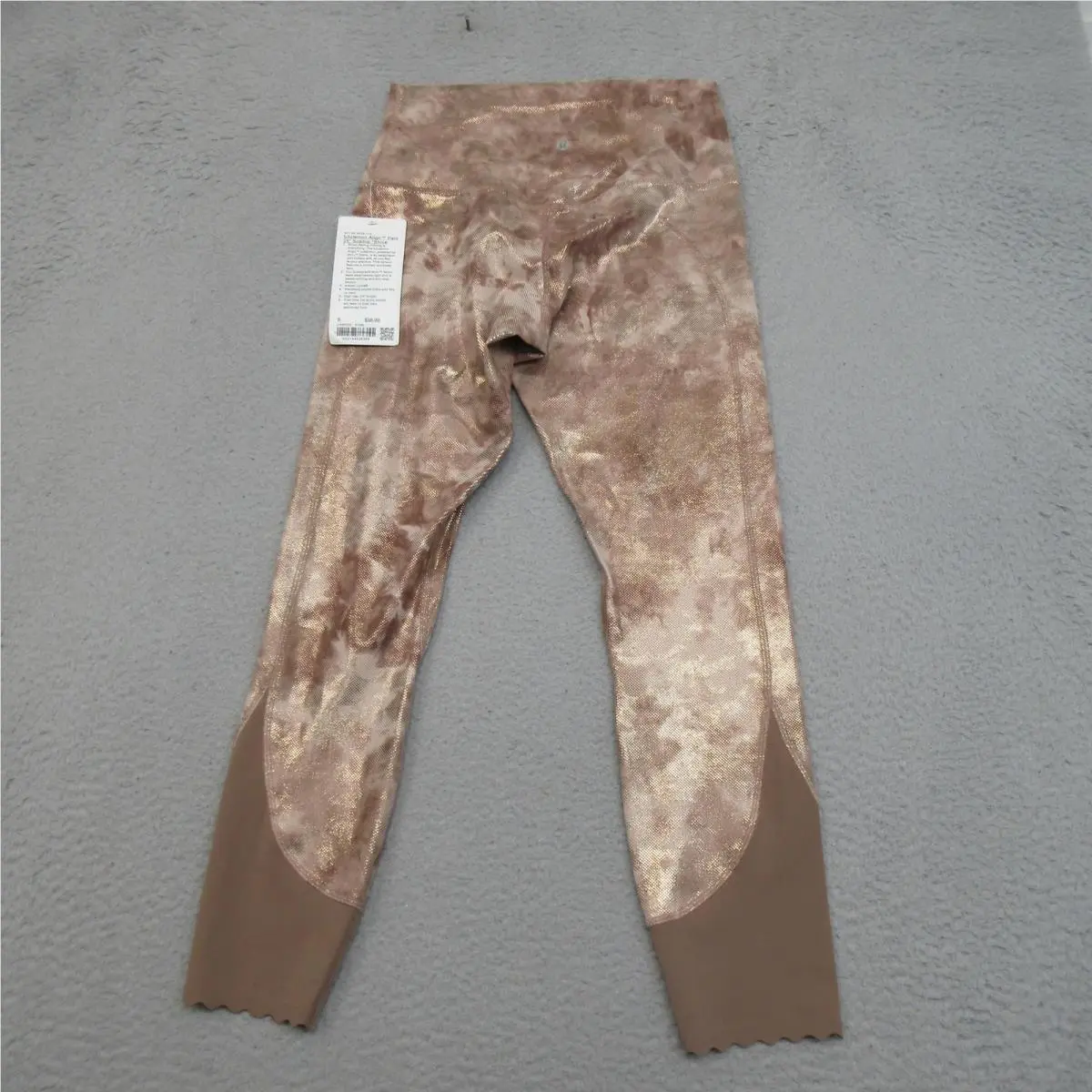 Lululemon clothing - Gold 0