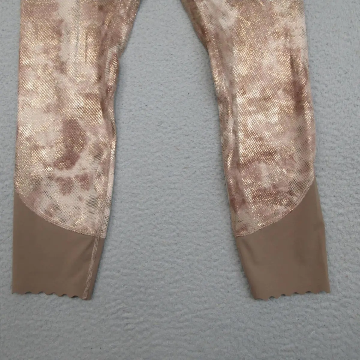 Lululemon clothing - Gold 2