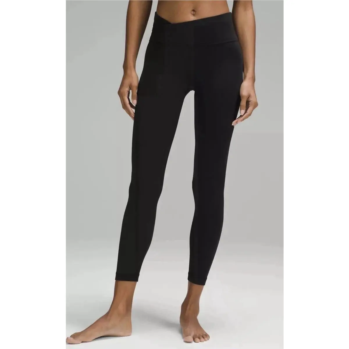 Lululemon clothing - Black 2