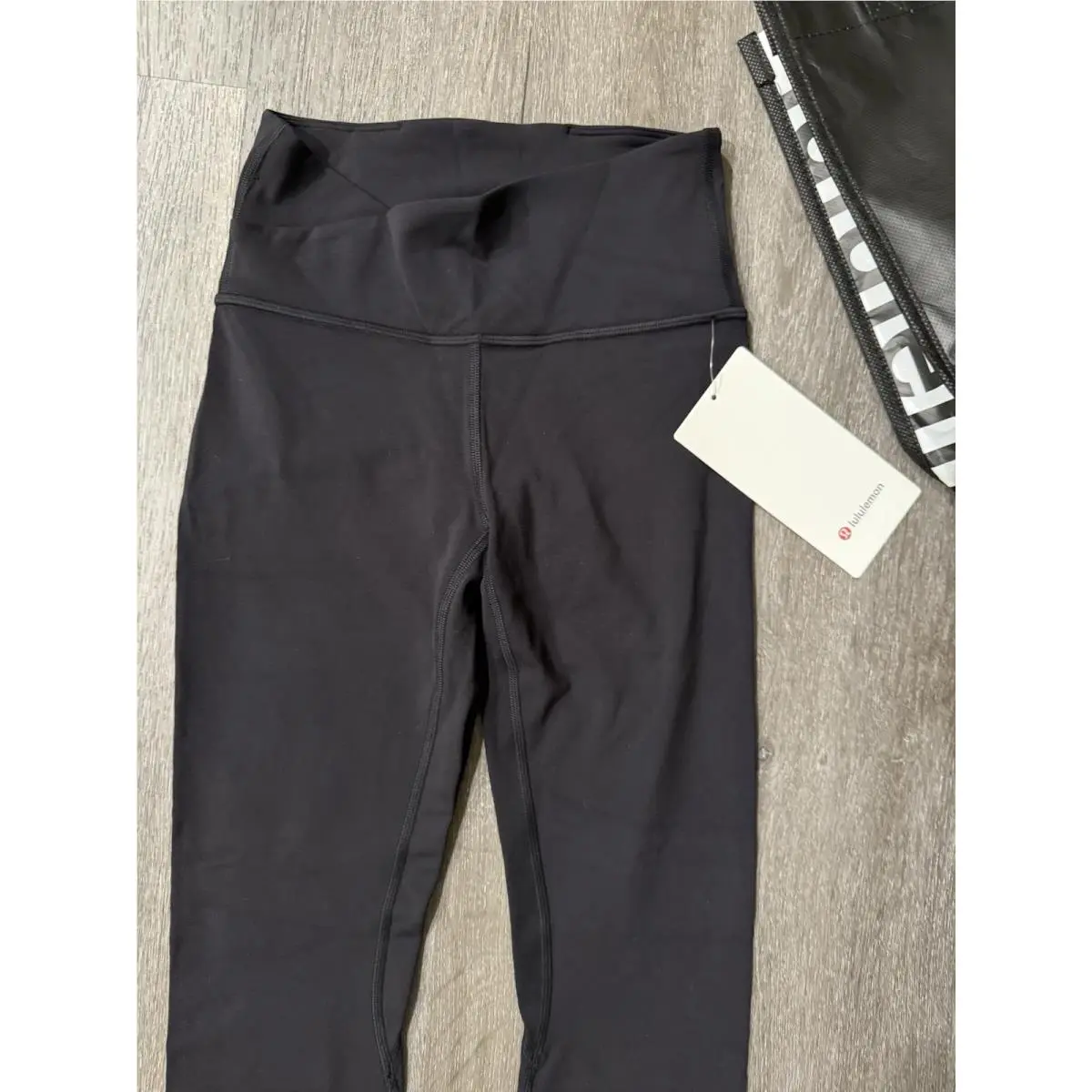 Lululemon clothing - Black 5