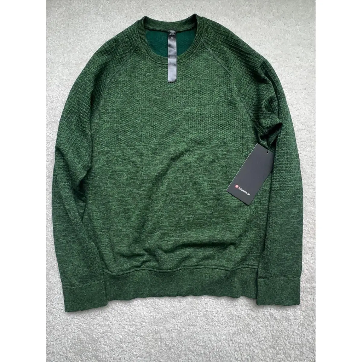 Lululemon clothing - Lululemon Engineered Warmth - Engineered Warmth - Green 2