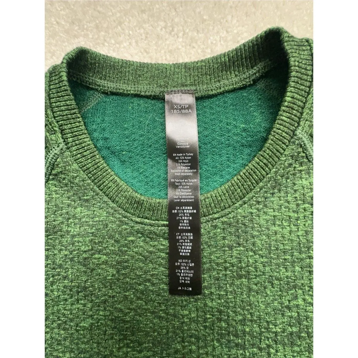 Lululemon clothing - Lululemon Engineered Warmth - Engineered Warmth - Green 5