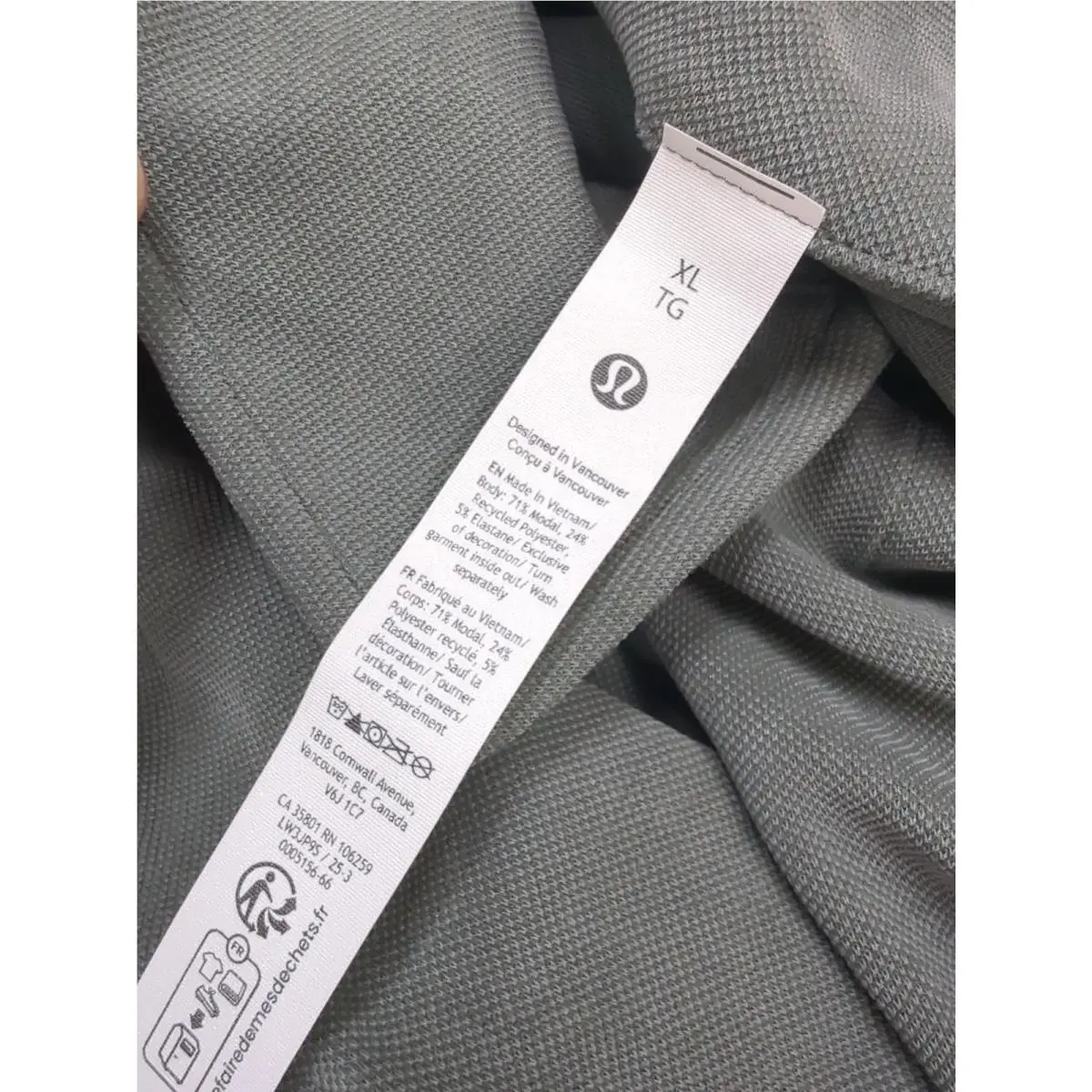 Lululemon clothing - green 1