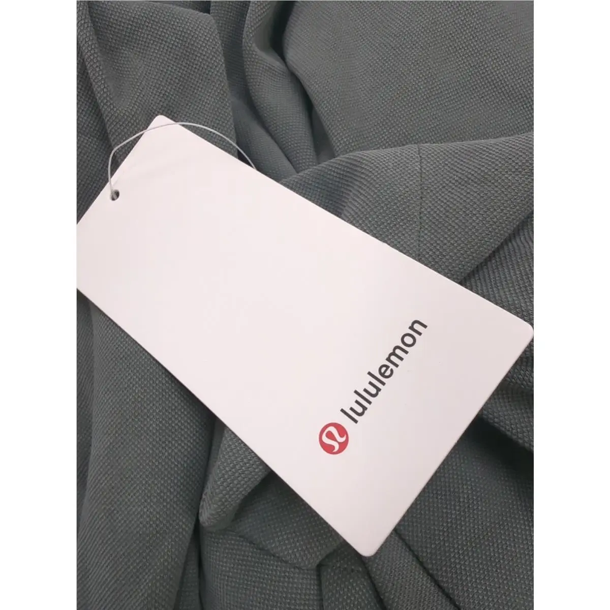 Lululemon clothing - green 3