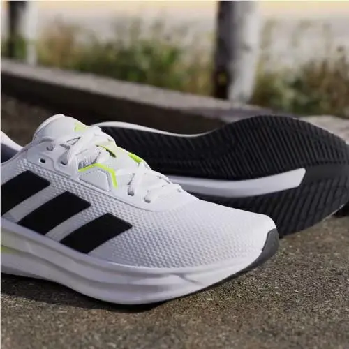 Adidas shoes - Cloud White / Core Black / Solar Slime 7