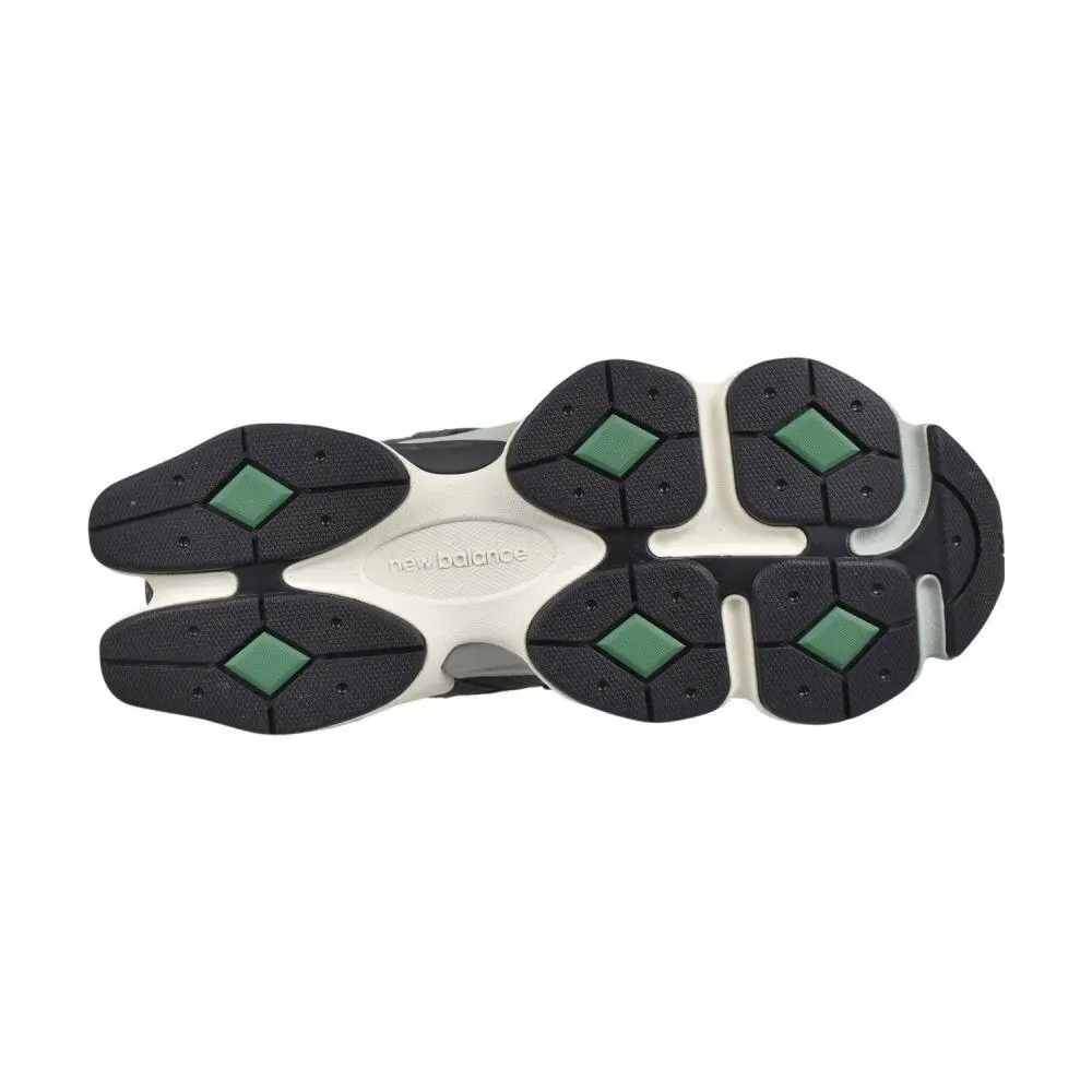 New Balance shoes - Black/Green 4