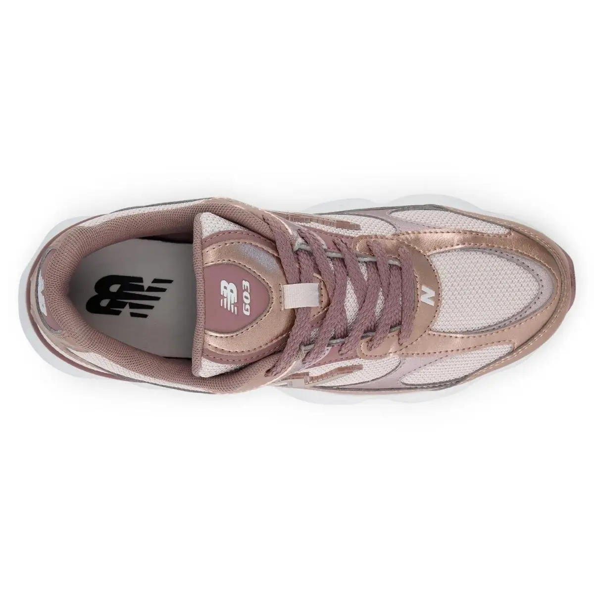 New Balance shoes - Beige/Gold 24