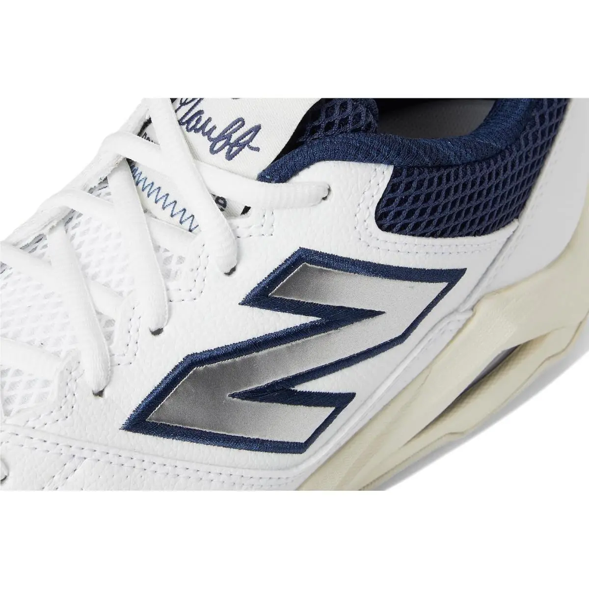 New Balance shoes - Glint Blue/Sea Salt 39