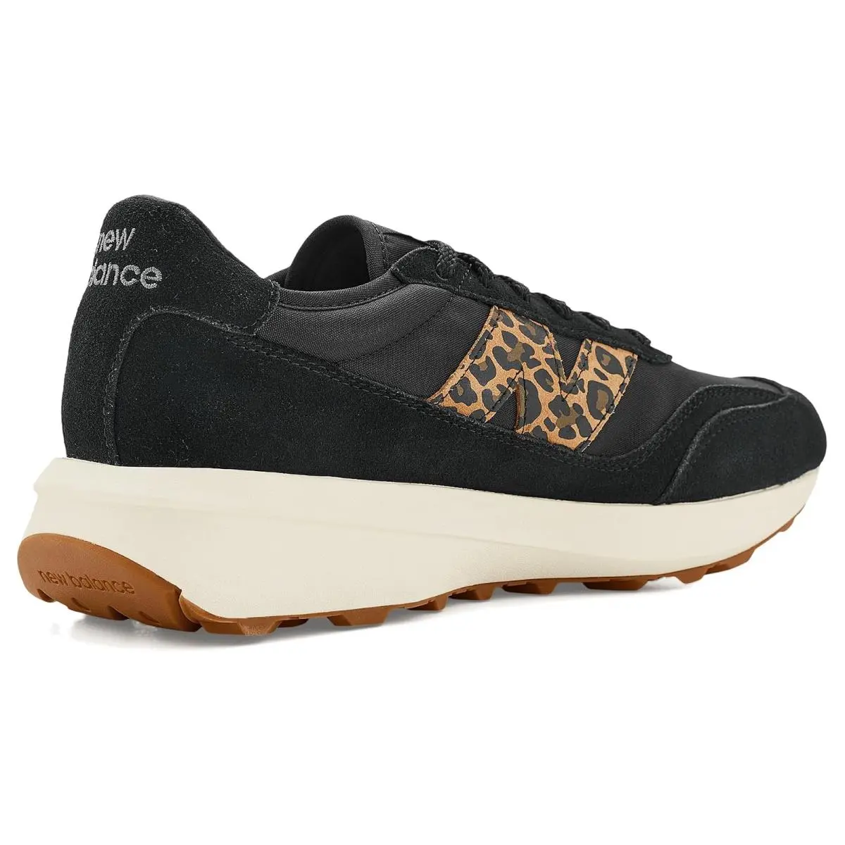New Balance shoes - Black/Gum 1