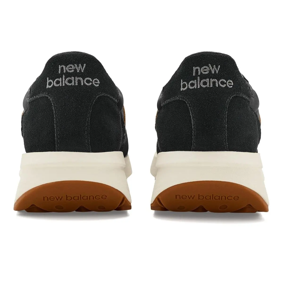 New Balance shoes - Black/Gum 5