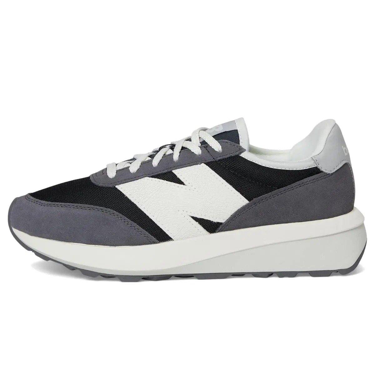 New Balance shoes - Black/Gum 58