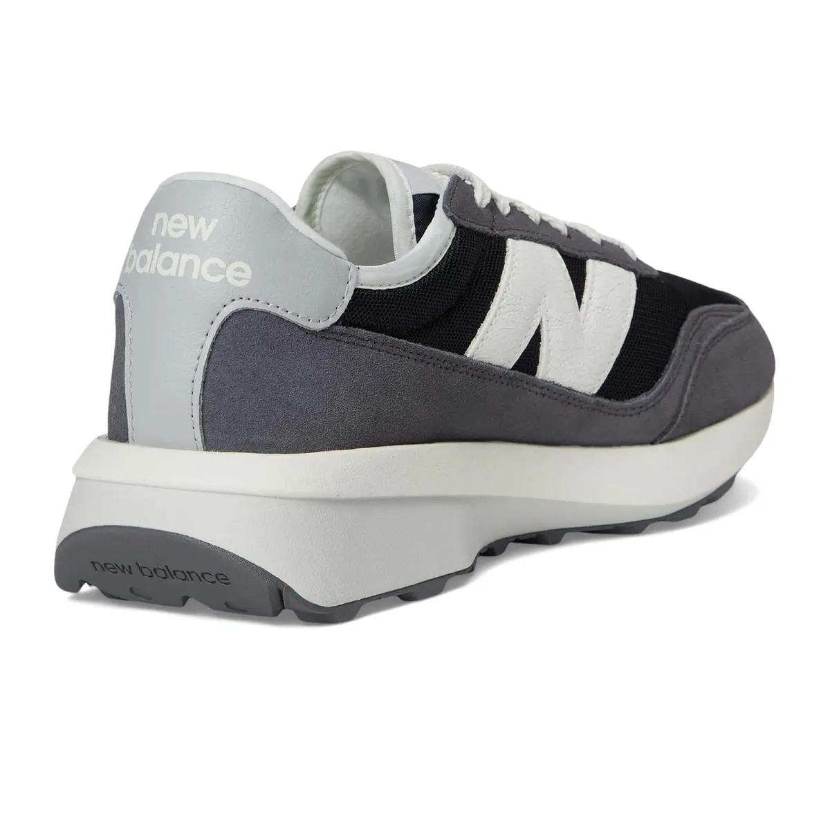 New Balance shoes - Black/Gum 59