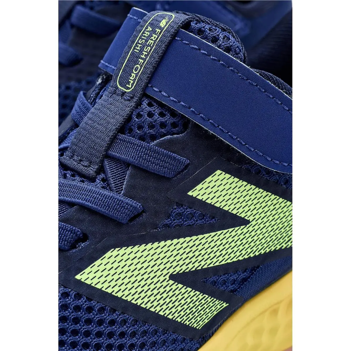 New Balance shoes - Black/Passion Fruit/Dragon Berry 25