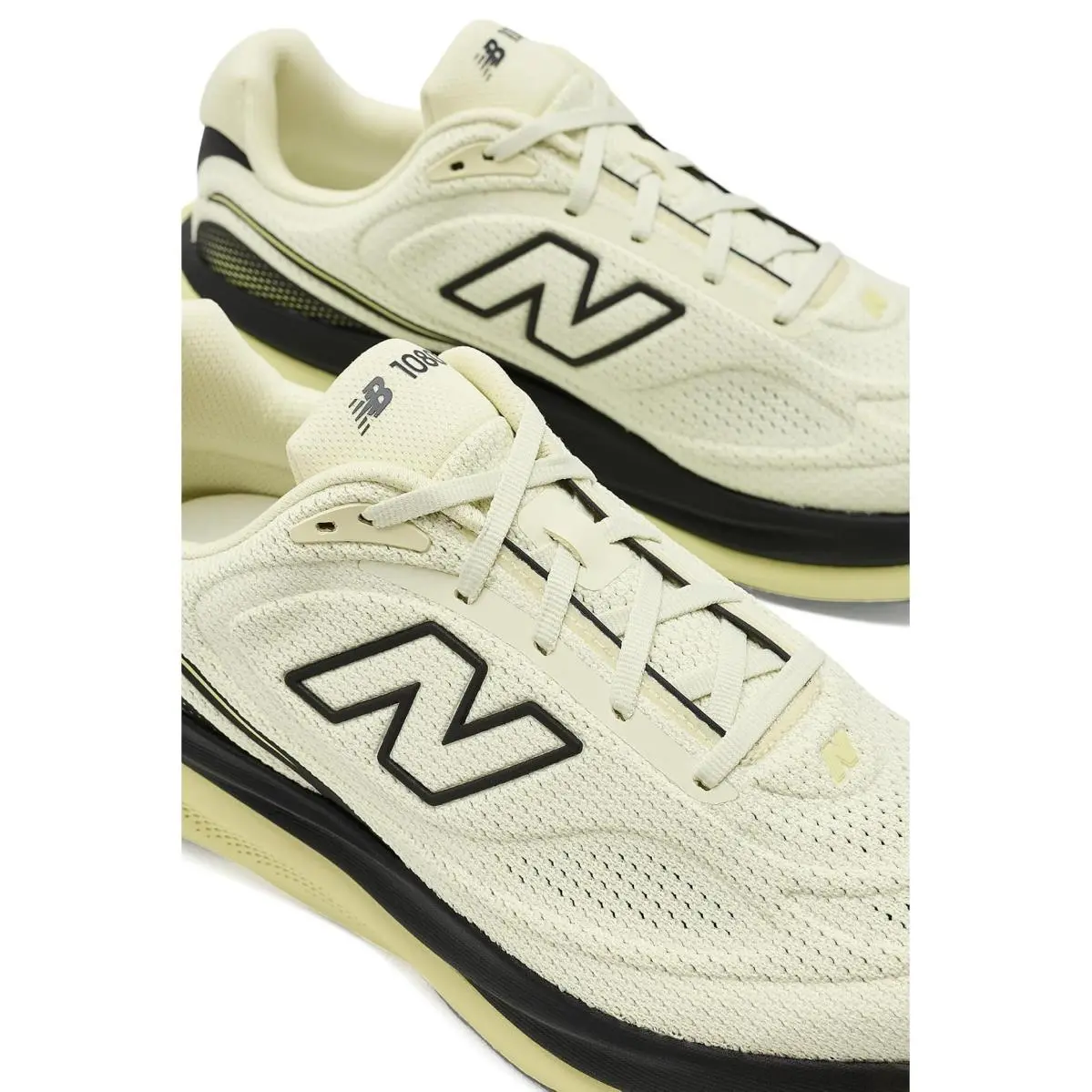 New Balance shoes - Pistachio Butter/Black 4