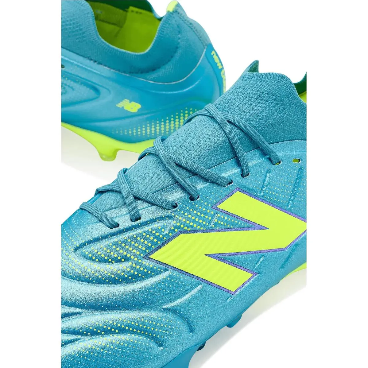 New Balance shoes - Metallic Blue/Alkaline Green 4