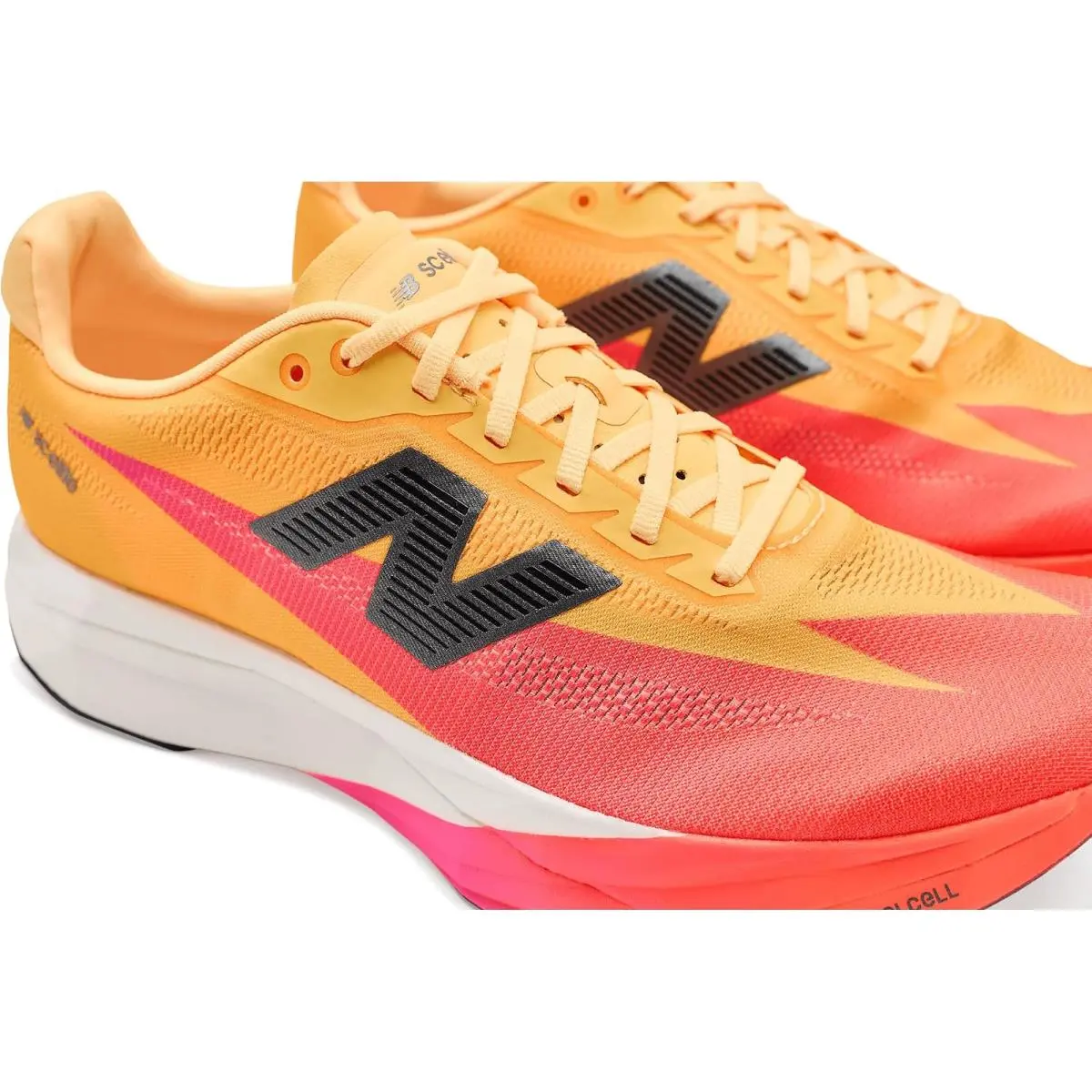 New Balance shoes - Tangerine Heat/White Peach 4