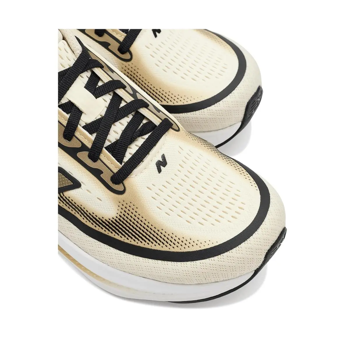 New Balance shoes - Black/Black Metallic 39