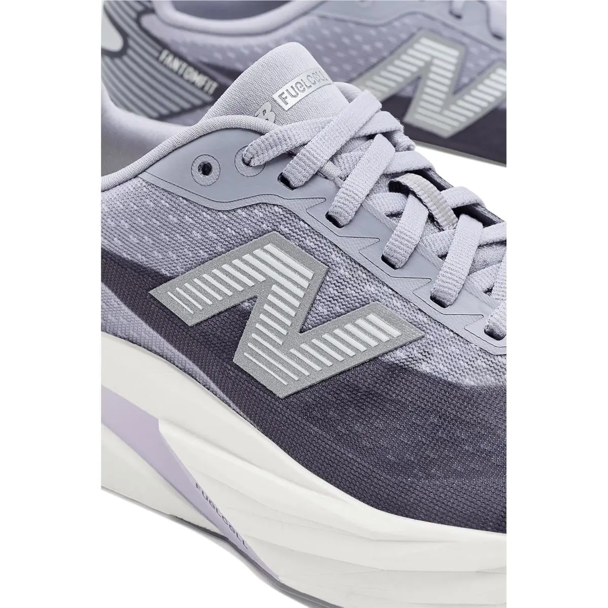 New Balance shoes - Digital Mist/Magnet 4