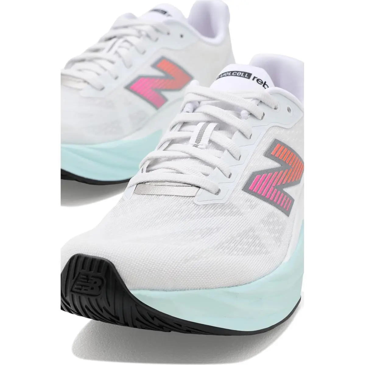 New Balance shoes - Digital Mist/Magnet 32