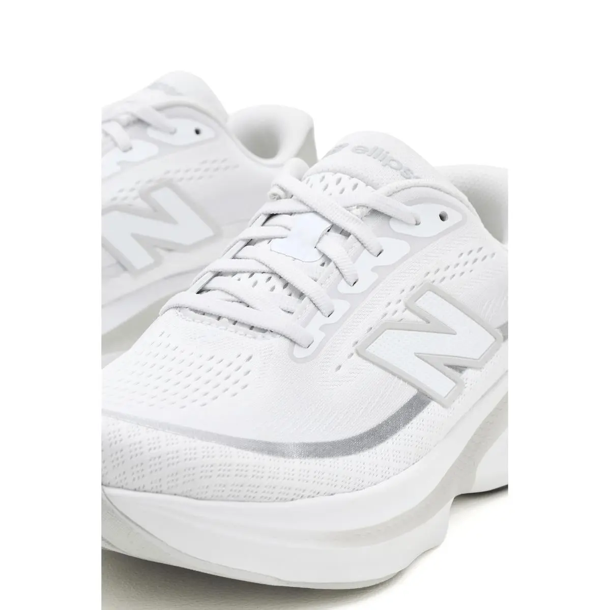 New Balance shoes - Boysenberry/Electric Indigo 25