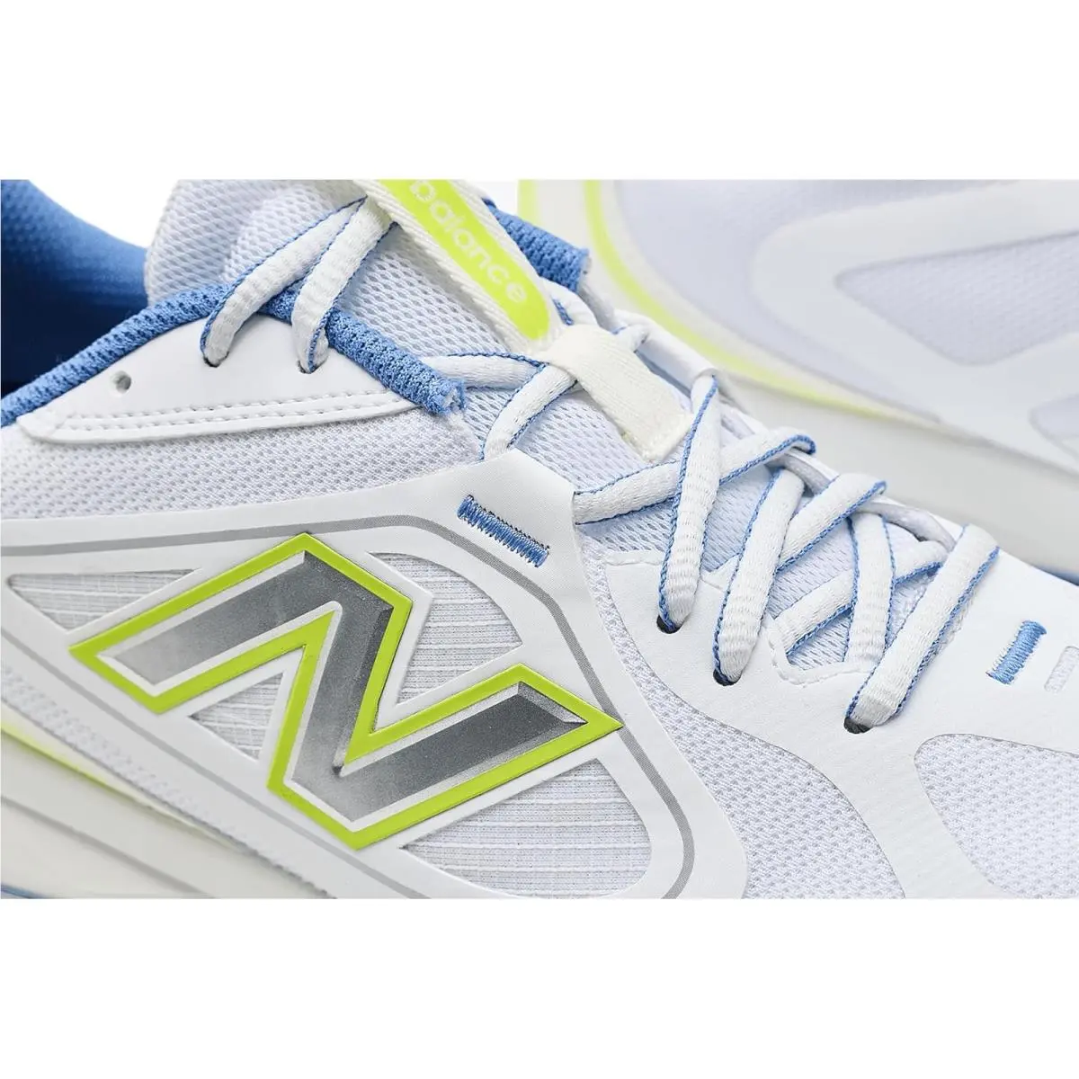 New Balance shoes - NB White/Alkaline Green 11