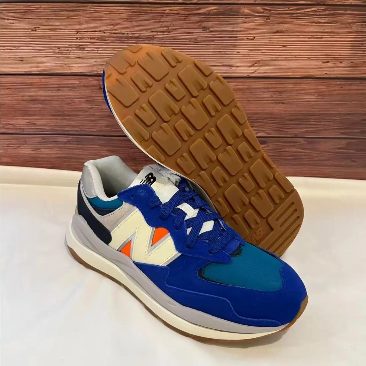 New Balance shoes - New Balance 5740 - Orange 8