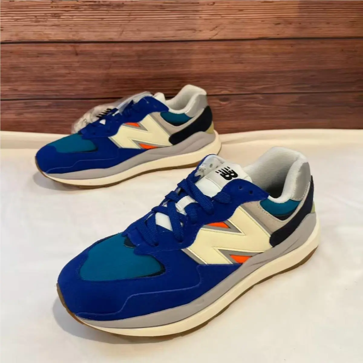 New Balance shoes - New Balance 5740 - Orange 3