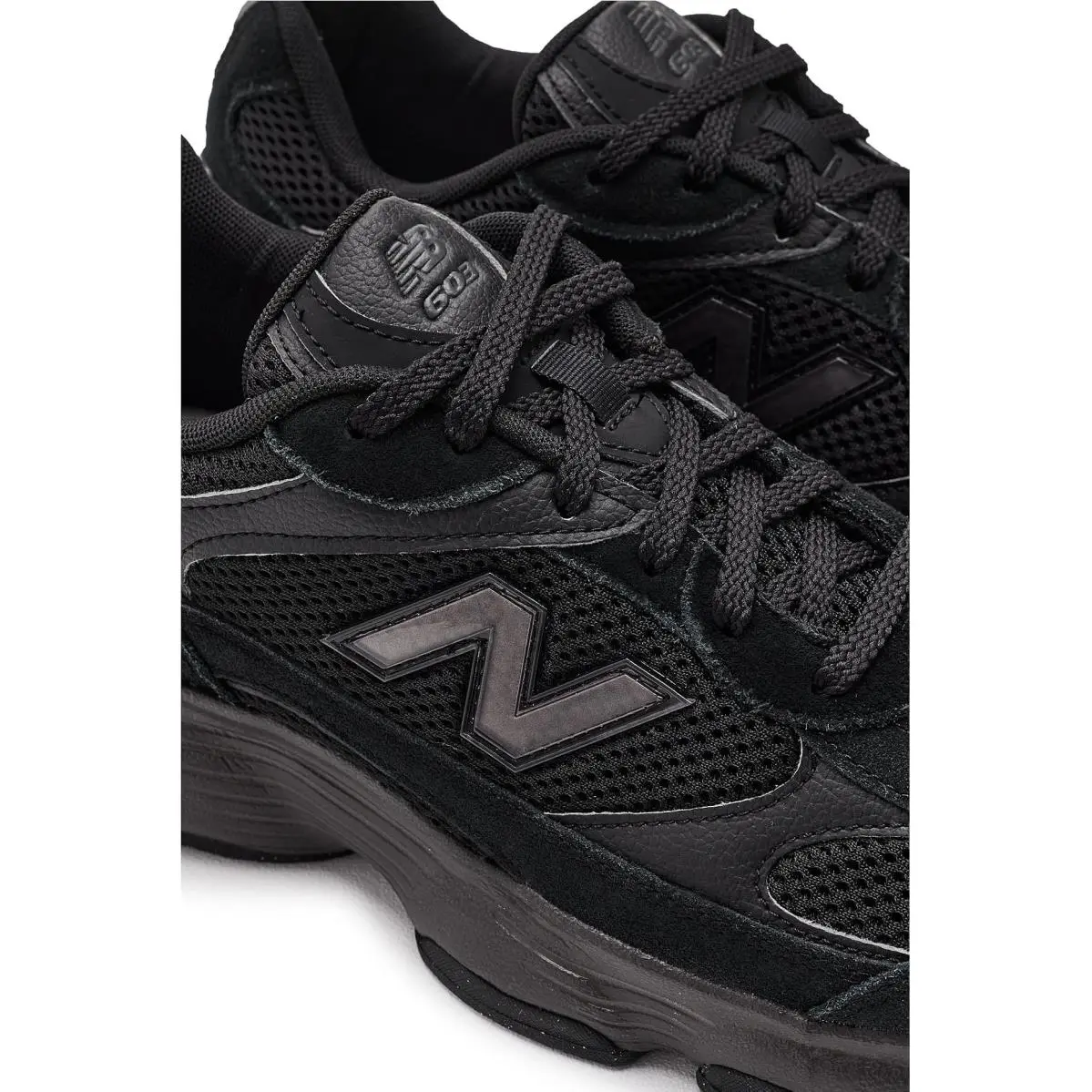 New Balance shoes - Black/Black 11