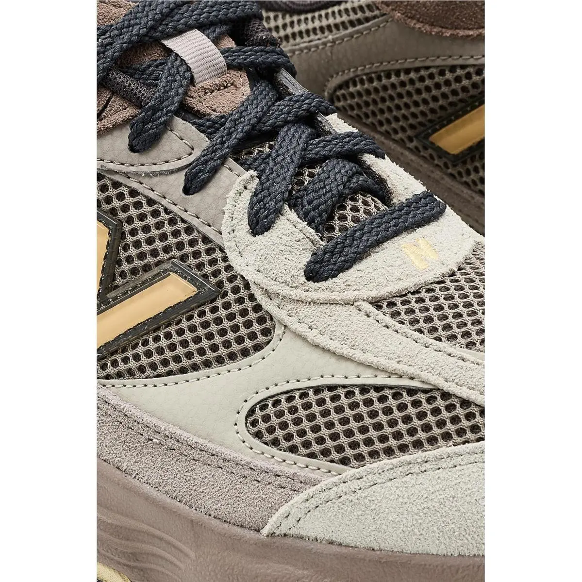New Balance shoes - Black/Black 25