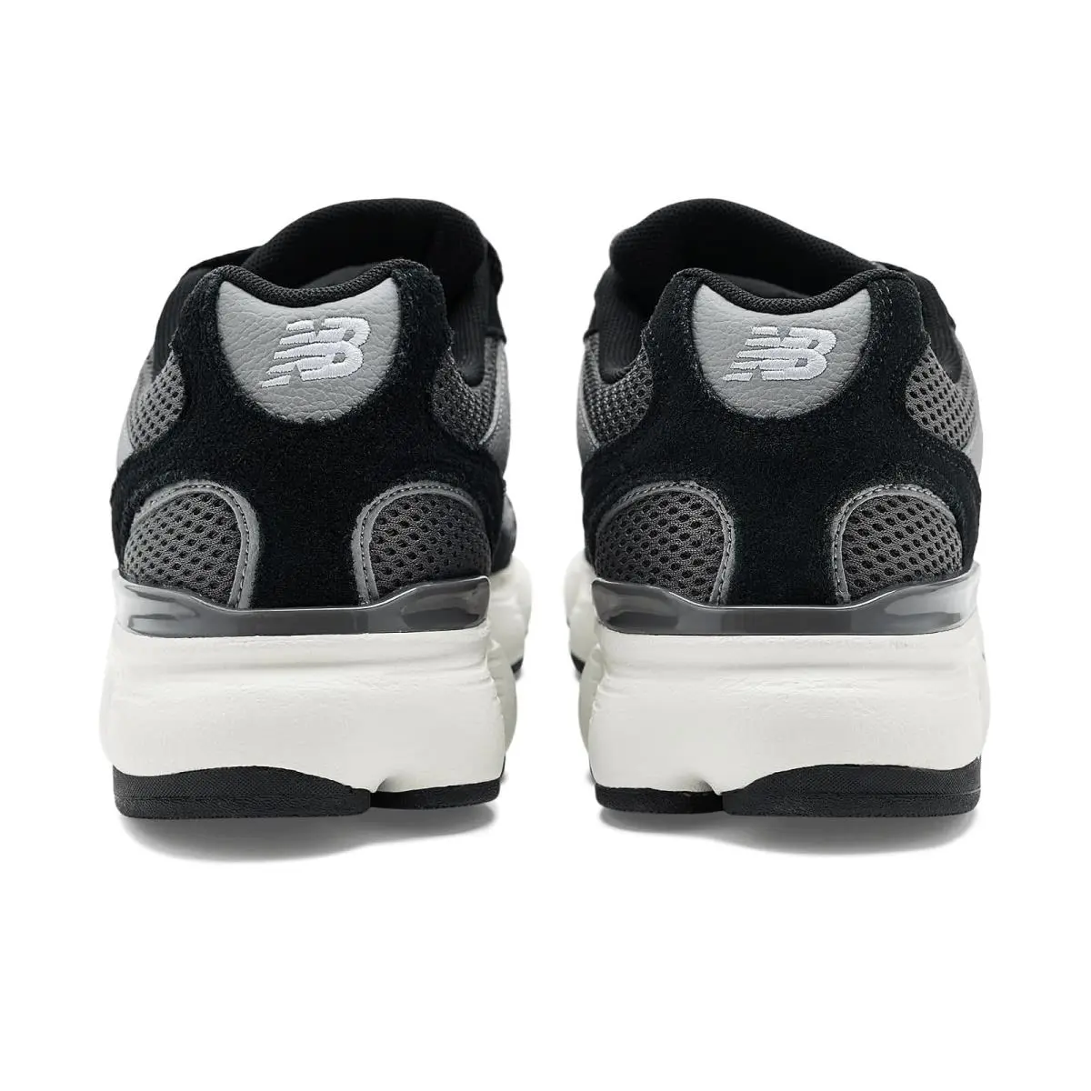 New Balance shoes - Black/Black 19