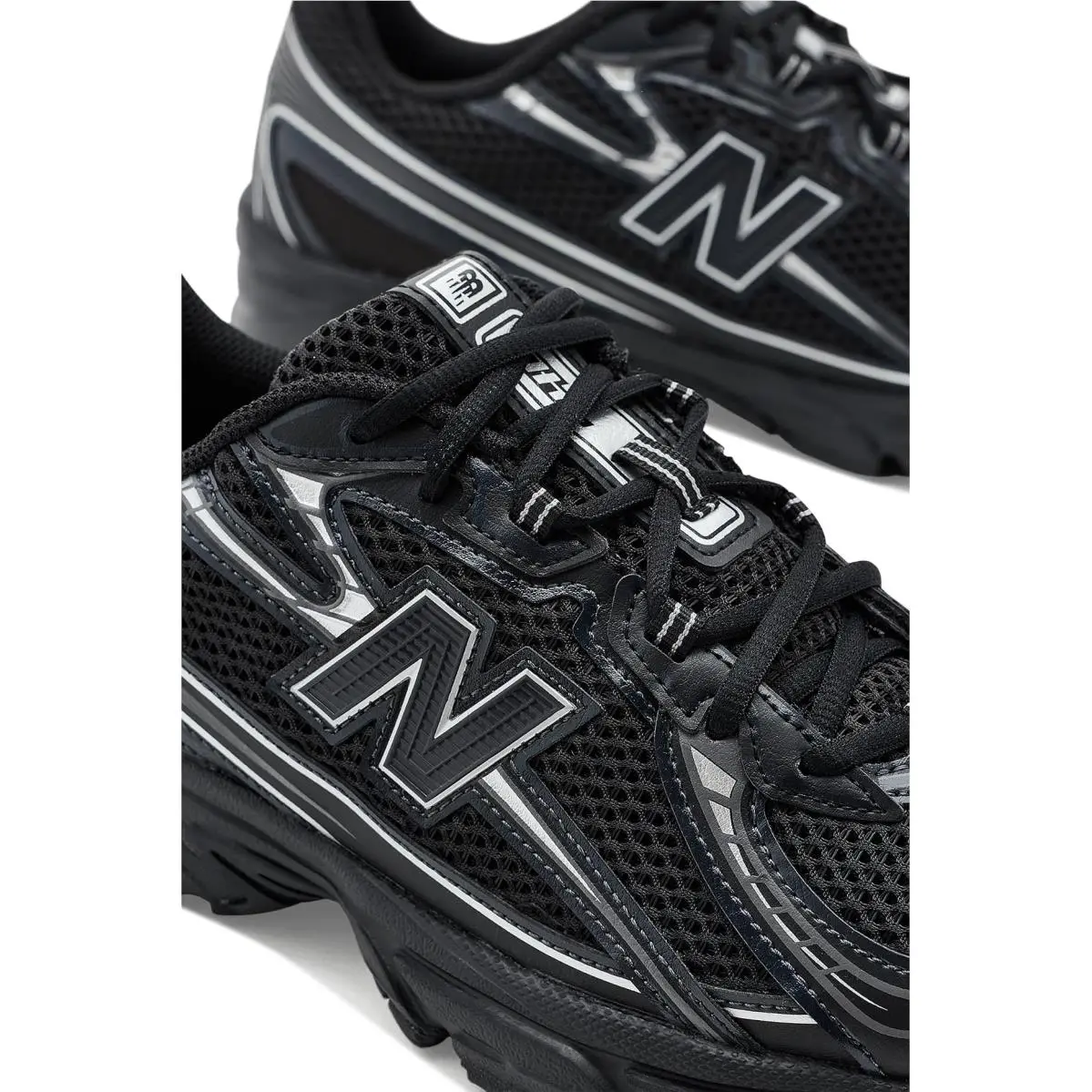 New Balance shoes - Black/Silver Metallic 4