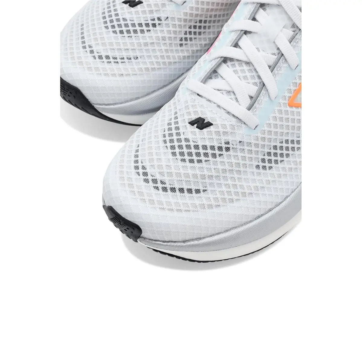 New Balance shoes - Mint Water/Black Metallic 18