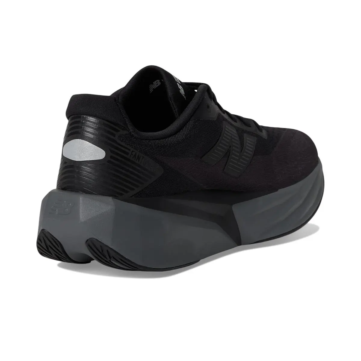 New Balance shoes - Alkaline Green/Boysenberry 24