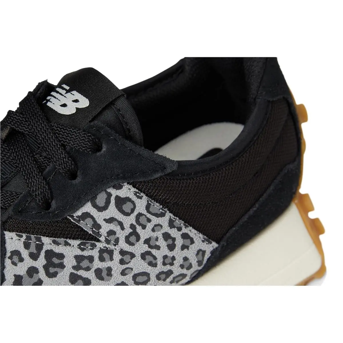 New Balance shoes - Angora/Mulled Wine 32
