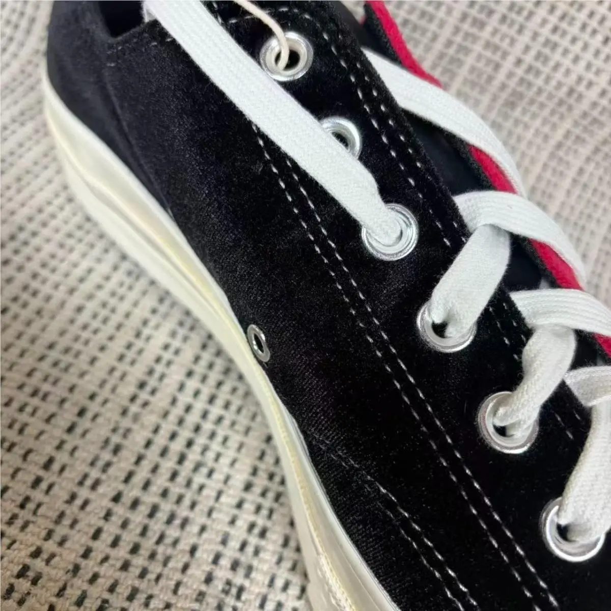 Converse shoes - Red 7