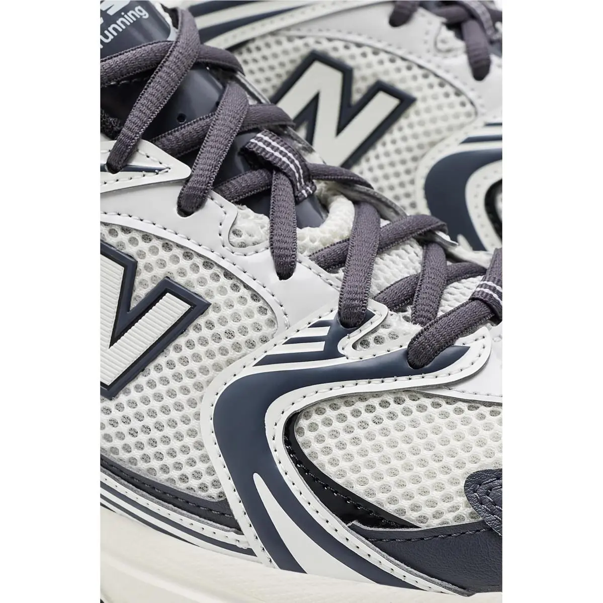 New Balance shoes - Bisque/Earth Shadow 60