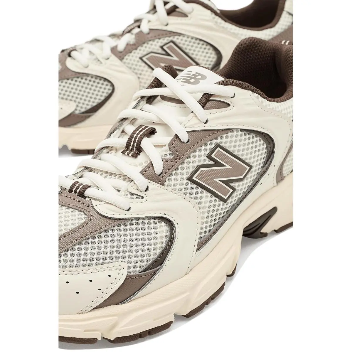 New Balance shoes - Bisque/Earth Shadow 102