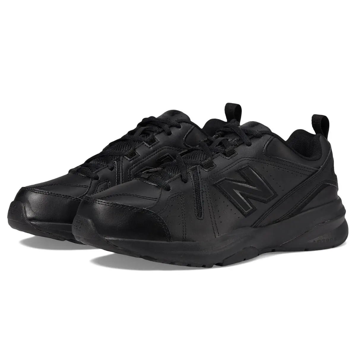 Man`s Sneakers Athletic Shoes New Balance 608v5 Slip Resistant