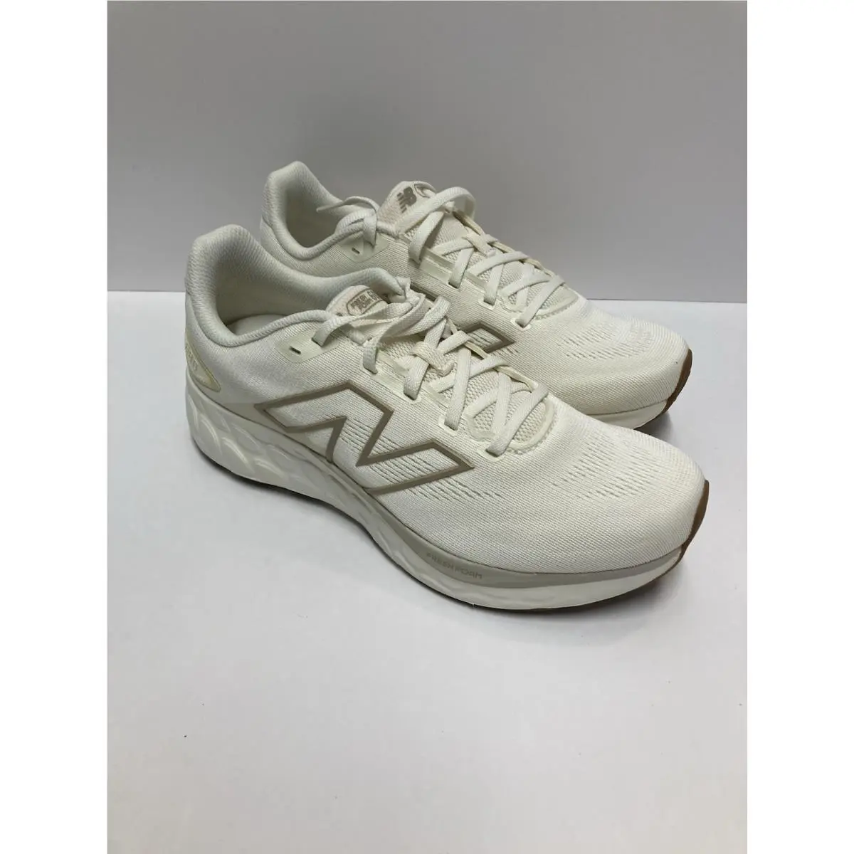 New Balance Fresh Foam 680v8 Women’s Size 10 Angora Linen Beige Beige • Running