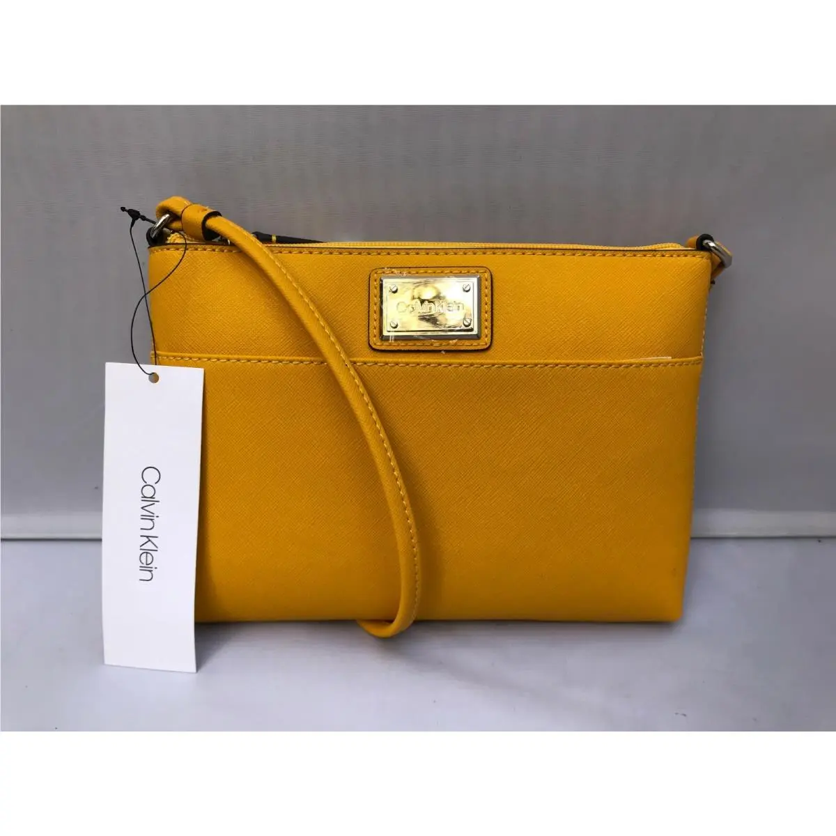 Women`s Ladies Sut Sunset Crossbody Xbody Shoulder Bag H6JE16RY by Calvin Klein