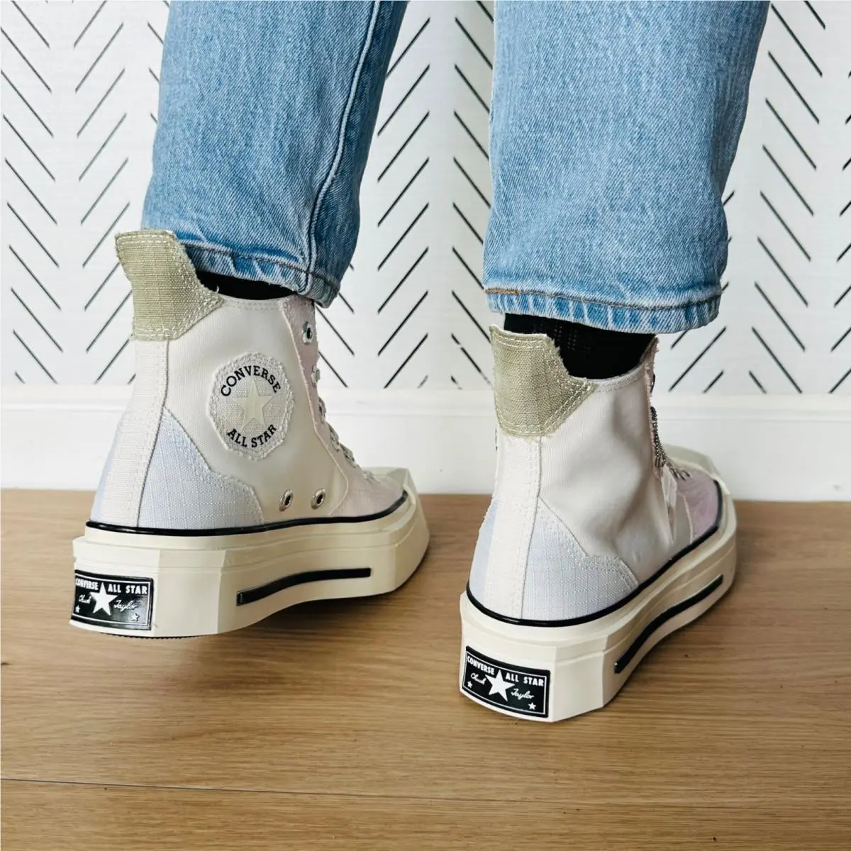 Converse shoes - Converse Chuck 70 - Chuck - A07599C - Pink (UPC: 194434827033) 3