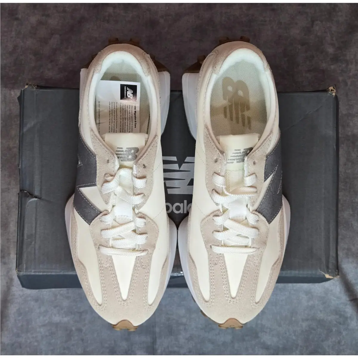 New Balance shoes - New Balance 327 - W327240 - Beige 1