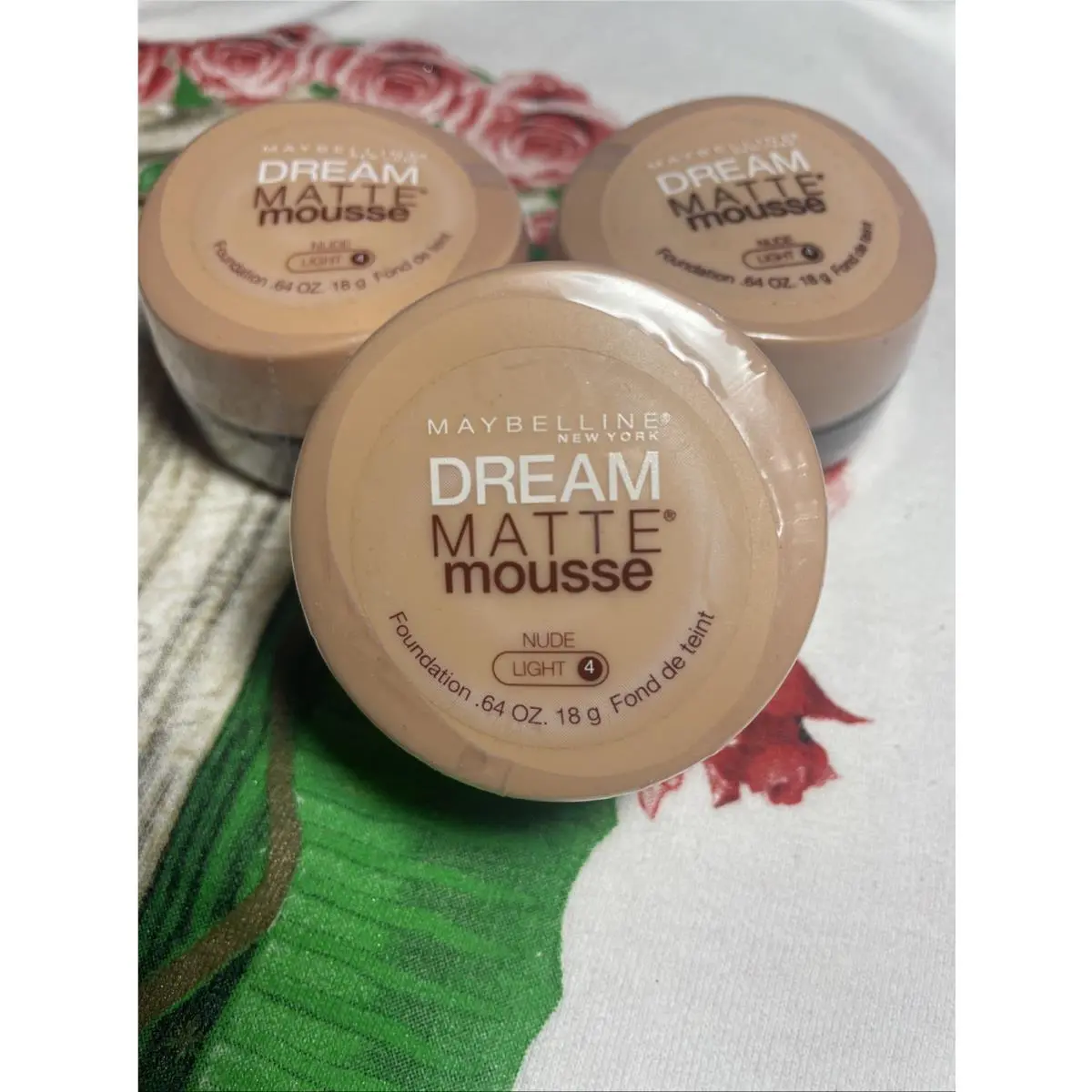 Maybelline Nude Light #4 3- Maybelline Dream Matte Mousse Foundation Light 4 New See Photos