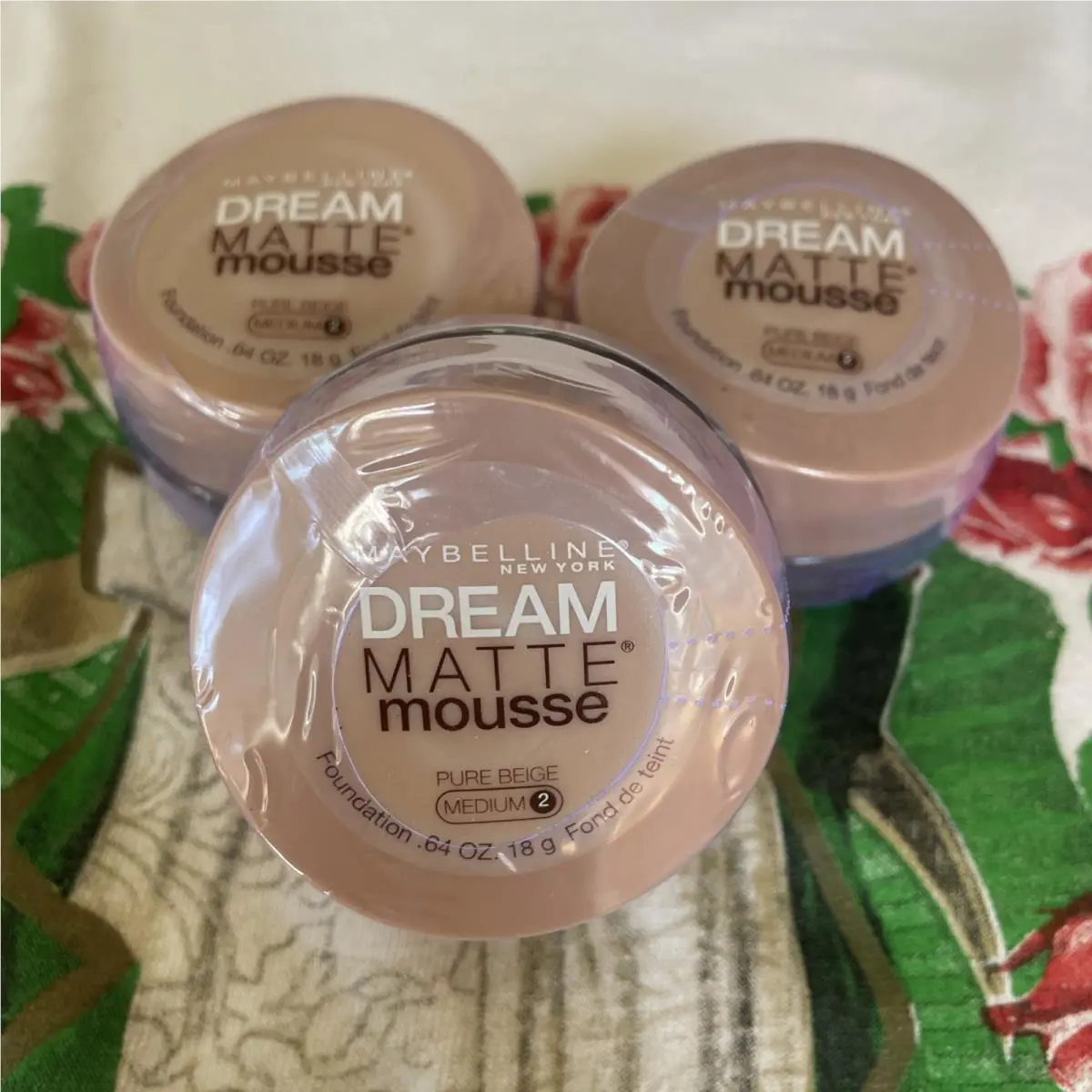 3- Maybelline Dream Matte Mousse Foundation Pure Beige 3 Medium New