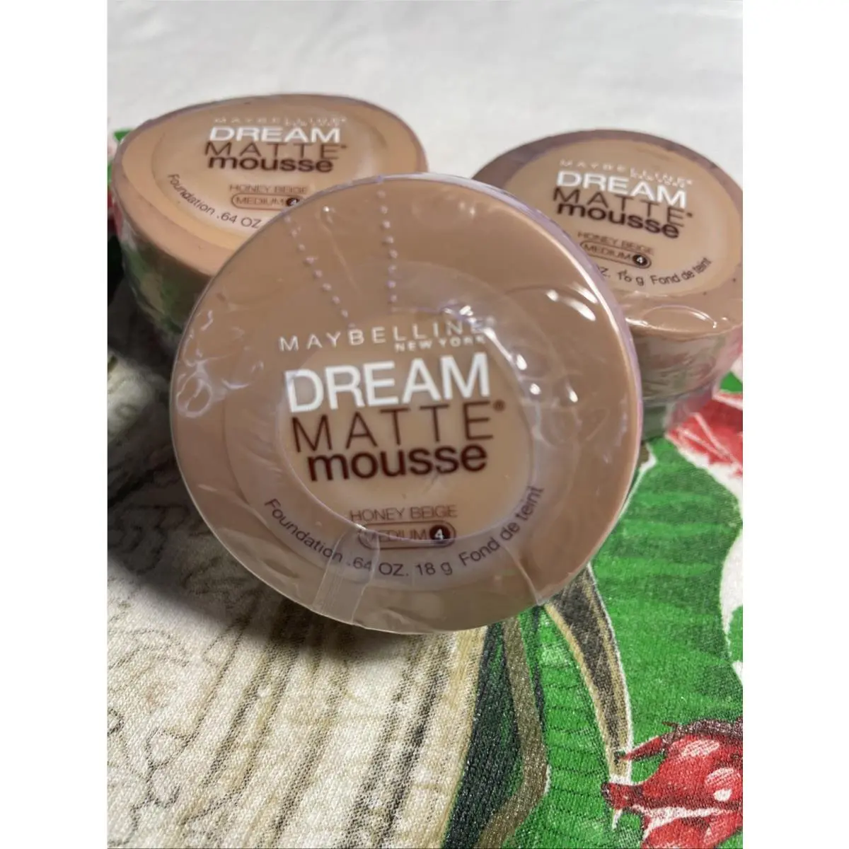 3 Maybelline Dream Matte Mousse Foundation Honey Beige 4 Medium New