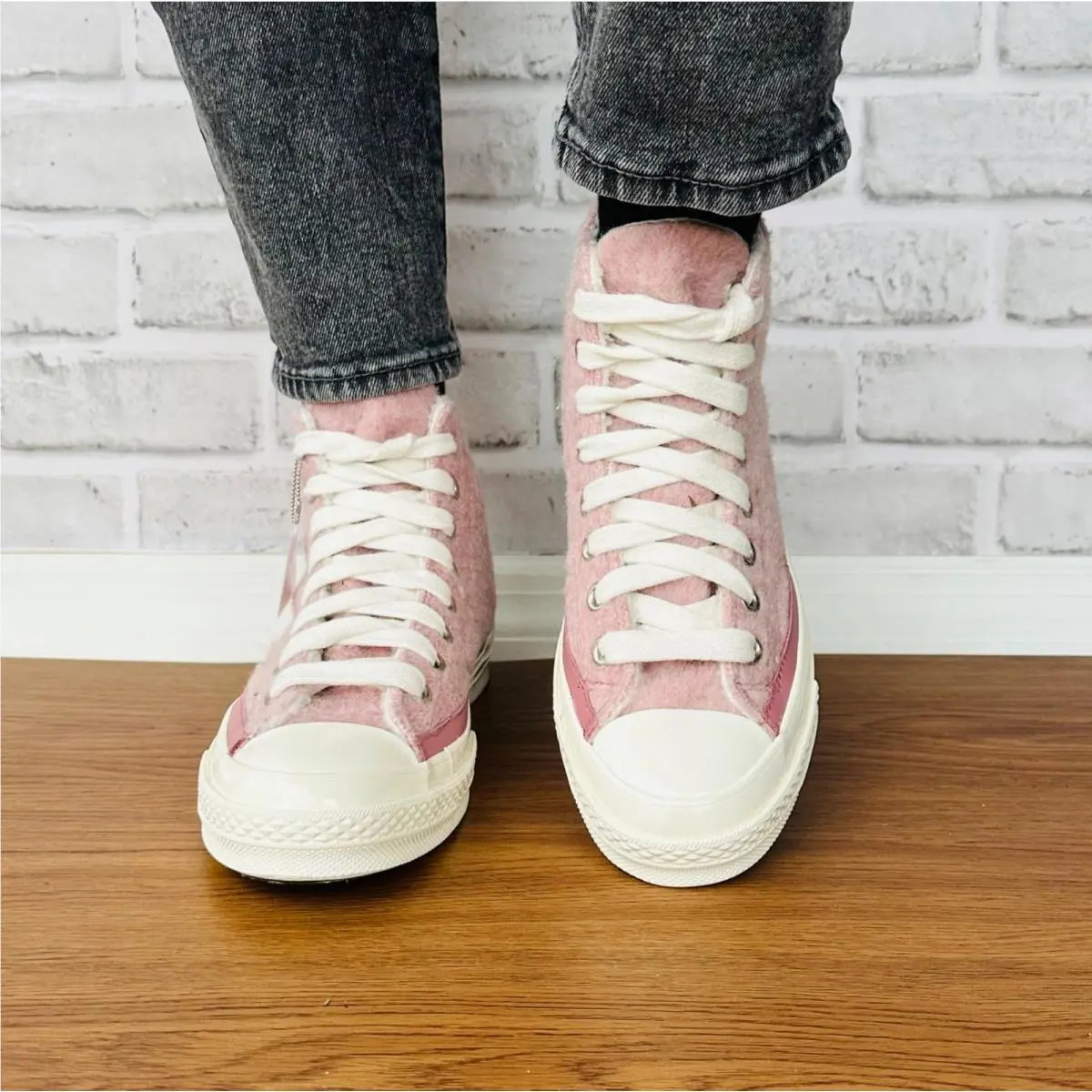Converse shoes - Chuck 70 Hi - Chuck - A07943C - Pink (UPC: 194434574869) 2