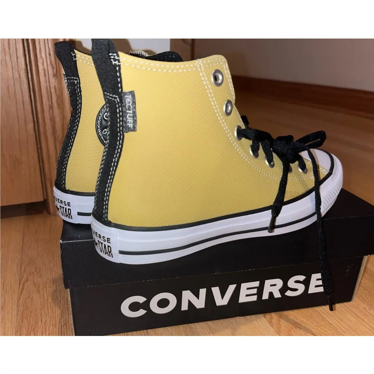 Converse shoes - Converse Chuck Taylor All Star Leather - A05568C_045 - Brown (UPC: 0194434547047) 1