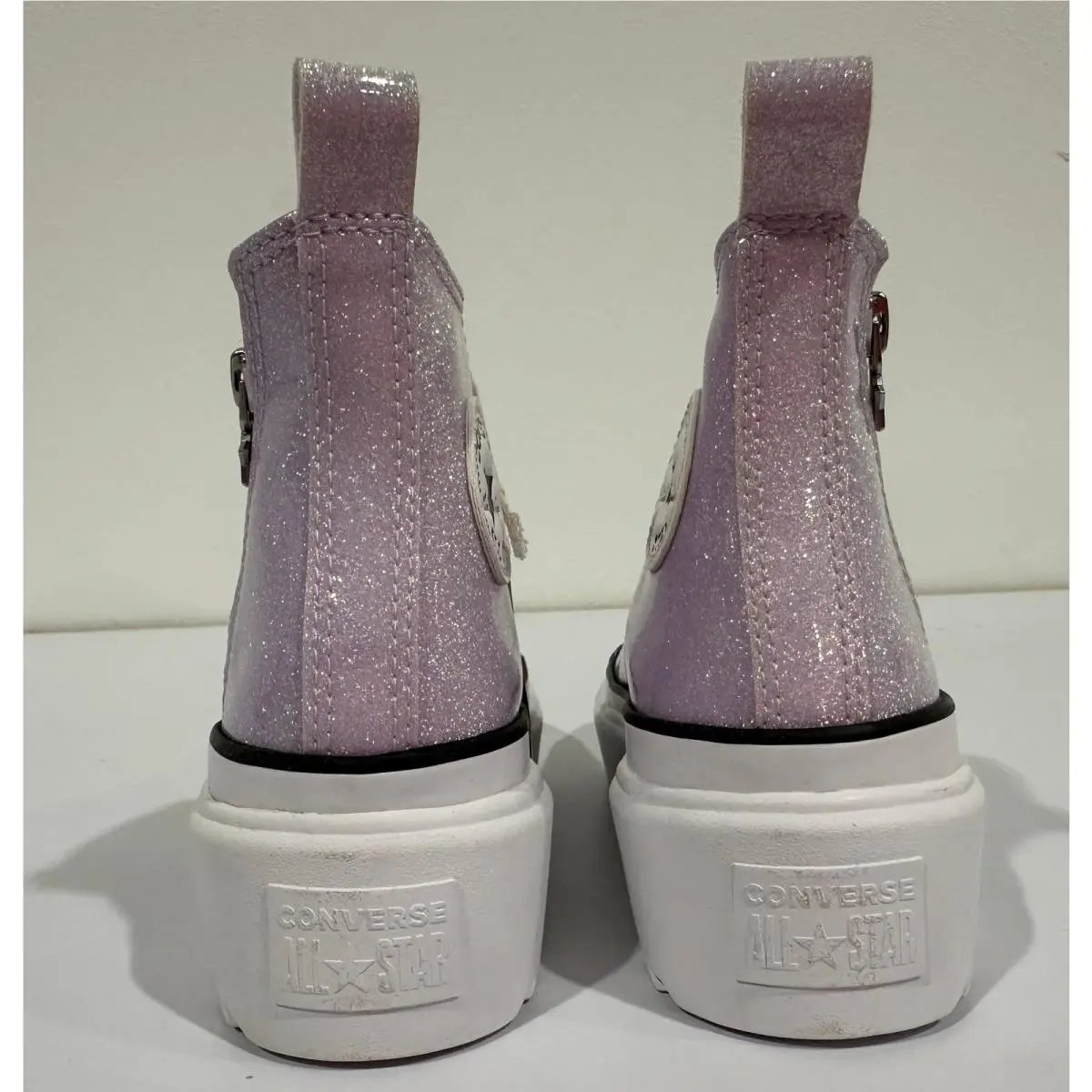 Converse shoes - Pink 3