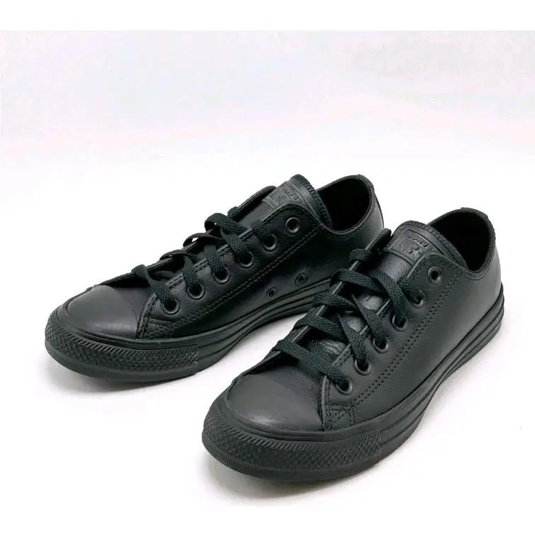 Converse Unisex Adult Chuck Taylor All Star Leather Low Top Sneaker M 5.5 W 7.5