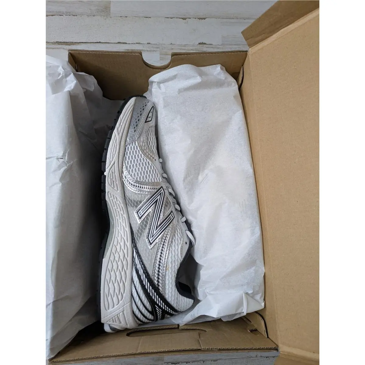 New Balance shoes - New Balance 860 - White/Black/Silver Metallic 0